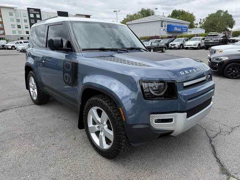 Used 2025 Land Rover Defender 90 S AWD/4WD image 4