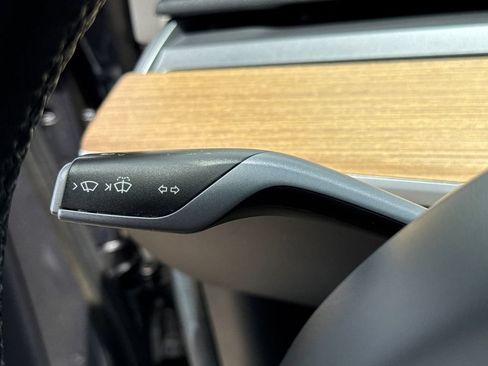 Used 2019 Tesla Model 3 Long Range AWD/4WD image 29