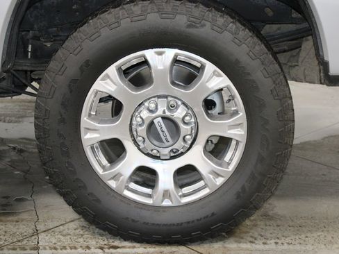 Used 2021 Ford F250 Lariat w/ Lariat Ultimate Package image 21