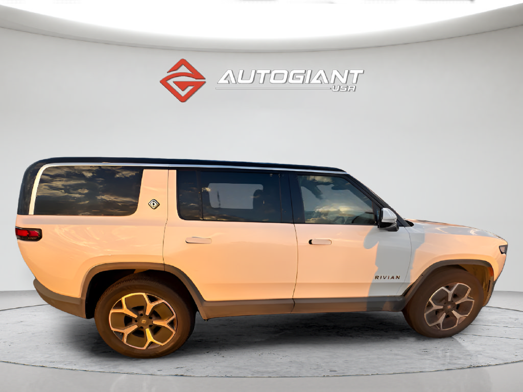 Used 2023 Rivian R1S Adventure Quad AWD/4WD image 3