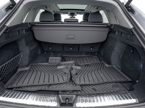 Used 2025 Audi Q5 Premium Plus w/ Premium Plus AWD/4WD image 21