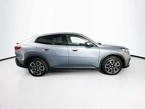 Used 2025 BMW X2 xDrive28i image 10