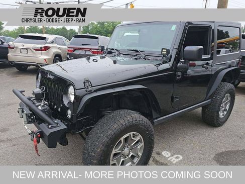 Used 2016 Jeep Wrangler Rubicon w/ Power Convenience Group AWD/4WD image 1