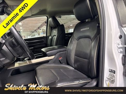 Used 2022 RAM 1500 Laramie AWD/4WD image 15
