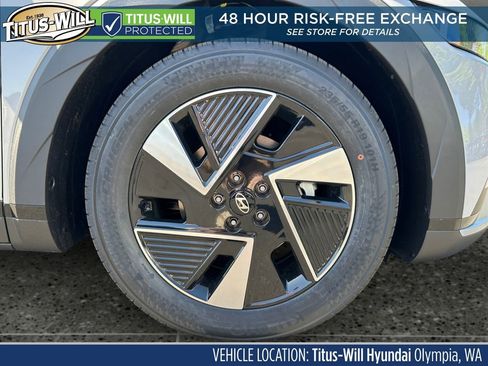 New 2025 Hyundai Ioniq 5 SE image 9