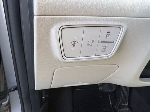 Used 2023 Hyundai Tucson Limited image 8