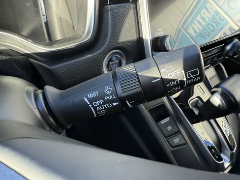 Used 2021 Honda CR-V Touring image 22