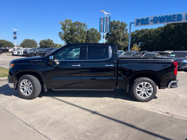 Used 2023 Chevrolet Silverado 1500 LTZ w/ Technology Package RWD image 4