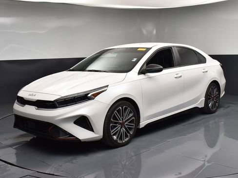 Certified 2024 Kia Forte GT image 4