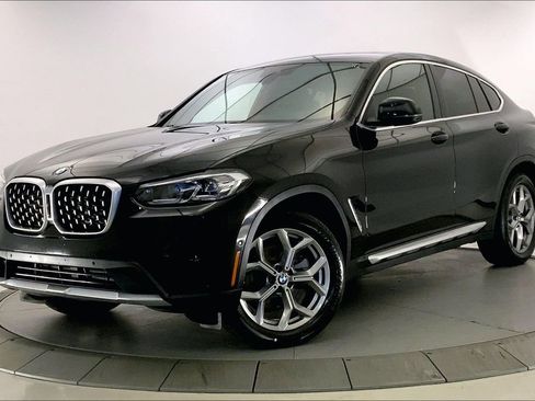 Certified 2024 BMW X4 xDrive30i image 11