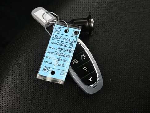 Used 2023 Hyundai Tucson SEL w/ Convenience Package image 18