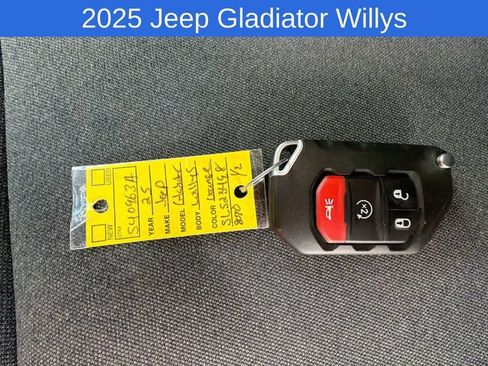 Used 2025 Jeep Gladiator Sport AWD/4WD image 30