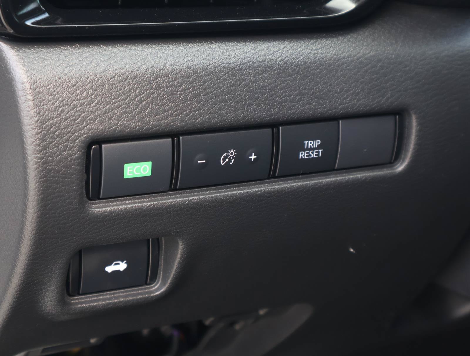 Used 2024 Nissan Sentra SR FWD image 21