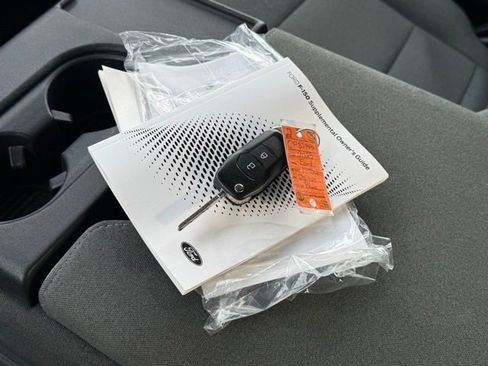 Certified 2025 Ford F150 XLT w/ Equipment Group 301A Standard image 6