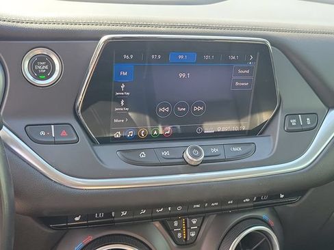Used 2020 Chevrolet Blazer LT w/ Sound & Technology Package FWD image 24