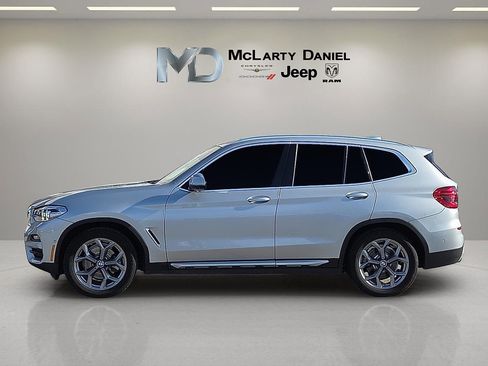 Used 2021 BMW X3 xDrive30i w/ Premium Package image 3