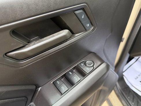 Certified 2024 Chevrolet Colorado Trail Boss w/ Advanced Trailering Package image 18