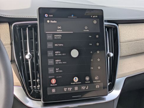 New 2026 Volvo XC90 B5 Core AWD/4WD image 12