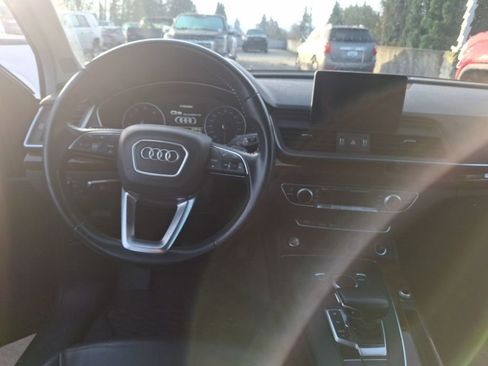 Used 2018 Audi Q5 2.0T Premium Plus w/ Premium Plus Package image 11