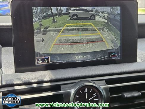 Used 2024 Lexus IS 300 w/ Comfort Package RWD image 22