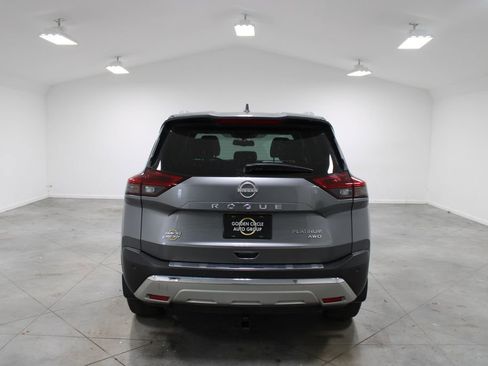 Used 2023 Nissan Rogue Platinum w/ Platinum Premium Package image 8