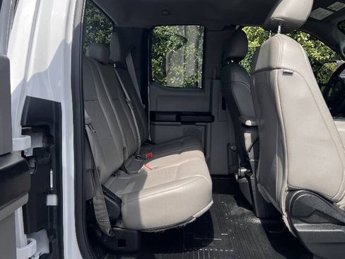 Used 2018 Ford F250 XL w/ Power Equipment Group RWD image 21