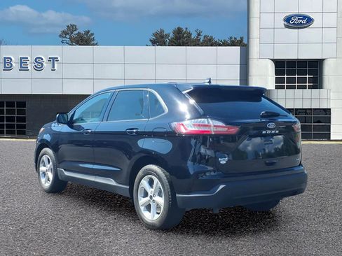 Used 2024 Ford Edge SE w/ Cargo Accessory Package AWD/4WD image 4