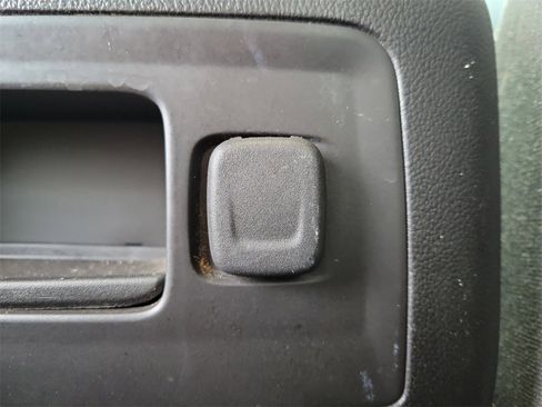 Used 2016 Chevrolet Silverado 1500 LT w/ All Star Edition image 15