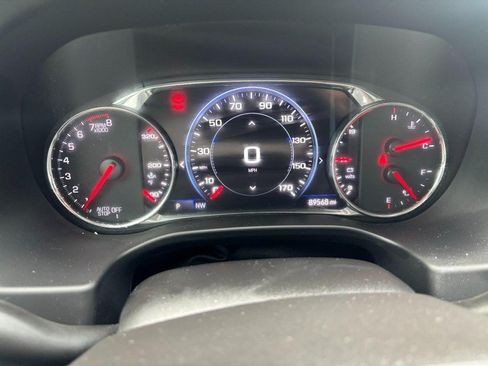 Used 2020 GMC Acadia SLT w/ Driver Alert Package II AWD/4WD image 18