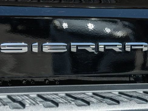 Used 2024 GMC Sierra 1500 Denali w/ Denali Reserve Package image 7