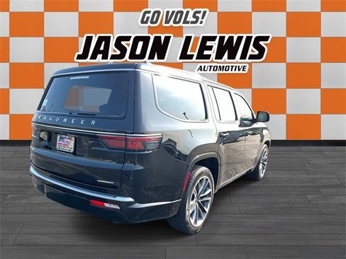 New 2024 Jeep Wagoneer Series III w/ Premium Group I image 4