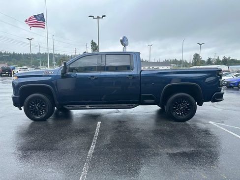 Used 2023 Chevrolet Silverado 3500 LTZ w/ LTZ Plus Package AWD/4WD image 5