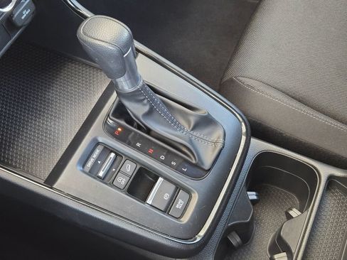 Certified 2025 Honda CR-V EX image 18
