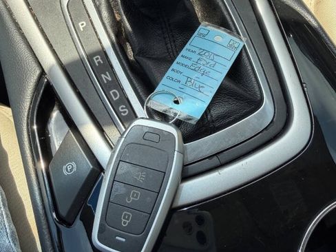 Used 2015 Ford Edge SEL FWD image 26