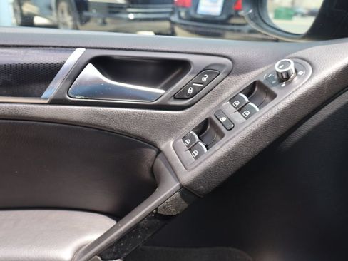 Used 2013 Volkswagen GTI Driver's Edition FWD image 29