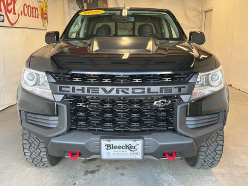Used 2022 Chevrolet Colorado ZR2 AWD/4WD image 3