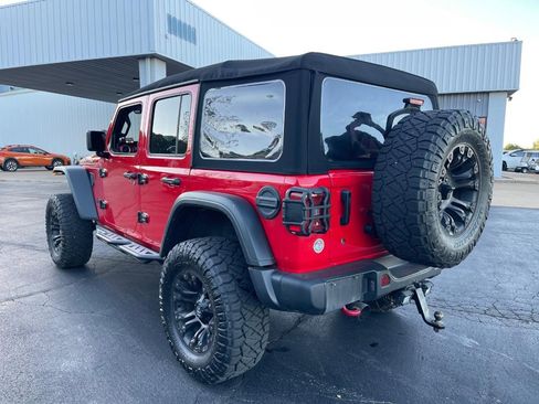 Used 2018 Jeep Wrangler Unlimited Rubicon w/ Steel Bumper Group image 4