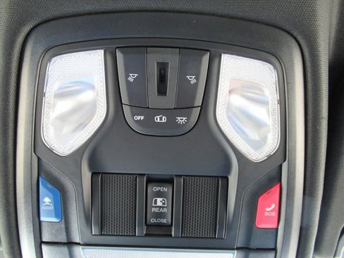 Used 2022 RAM 1500 Big Horn w/ Night Edition RWD image 28