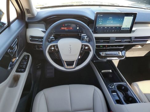 New 2026 Lincoln Corsair Premiere FWD image 15