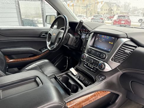 Used 2015 Chevrolet Tahoe LTZ image 8
