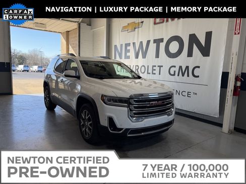 Used 2023 GMC Acadia SLT w/ Preferred Package image 1