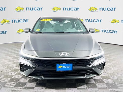 Used 2024 Hyundai Elantra SEL FWD image 2