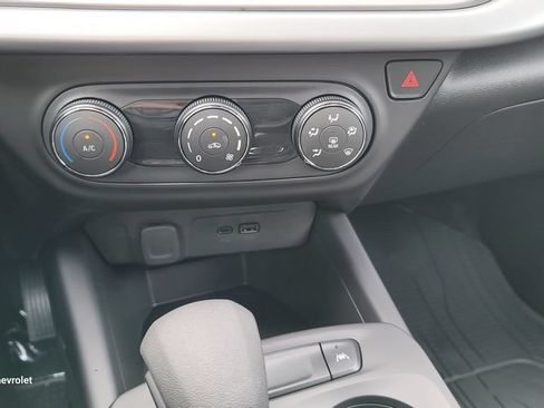 New 2026 Chevrolet Trax LS FWD image 22