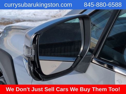 Used 2023 Subaru Outback Touring image 9