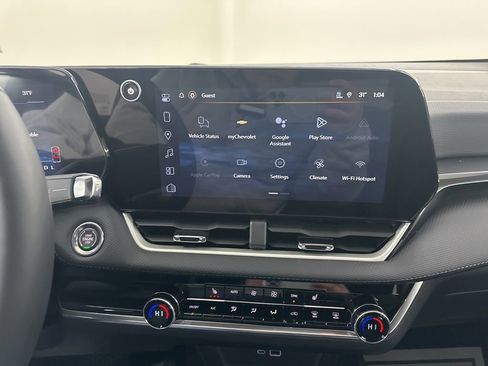 New 2026 Chevrolet Equinox LT w/ Convenience Package II image 38