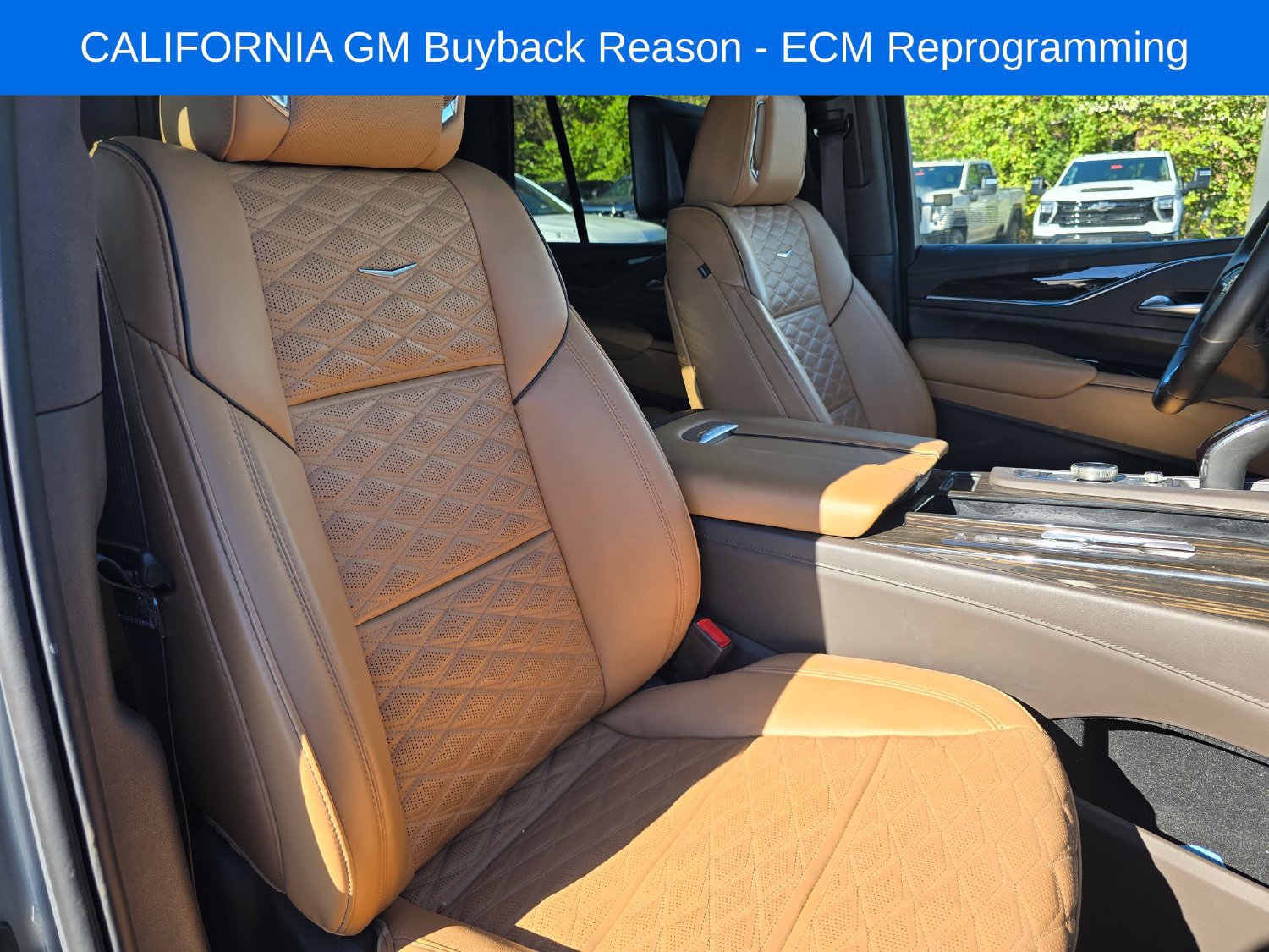 Used 2024 Cadillac Escalade Sport w/ Heavy-Duty Trailer Package AWD/4WD image 10