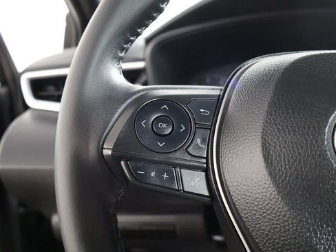 Used 2025 Toyota Corolla SE FWD image 39