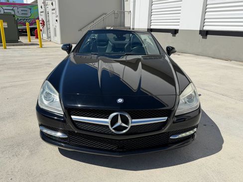 Used 2016 Mercedes-Benz SLK 300 image 8
