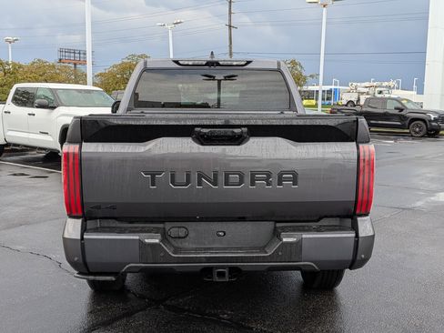 Used 2025 Toyota Tundra Platinum AWD/4WD image 7
