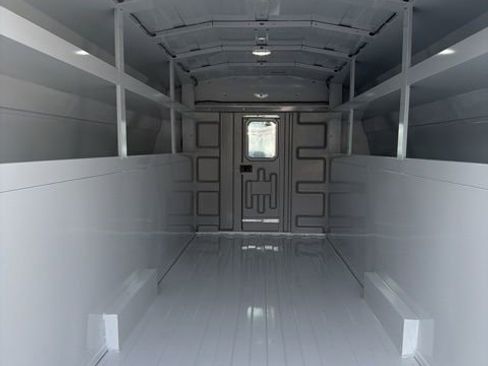 New 2026 Ford E-450 and Econoline 450 Super Duty w/ Power Equipment Group image 21